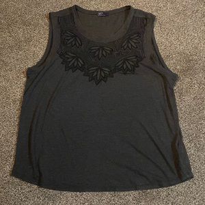 Women’s Gap Sleeveless Tee with Embroidery